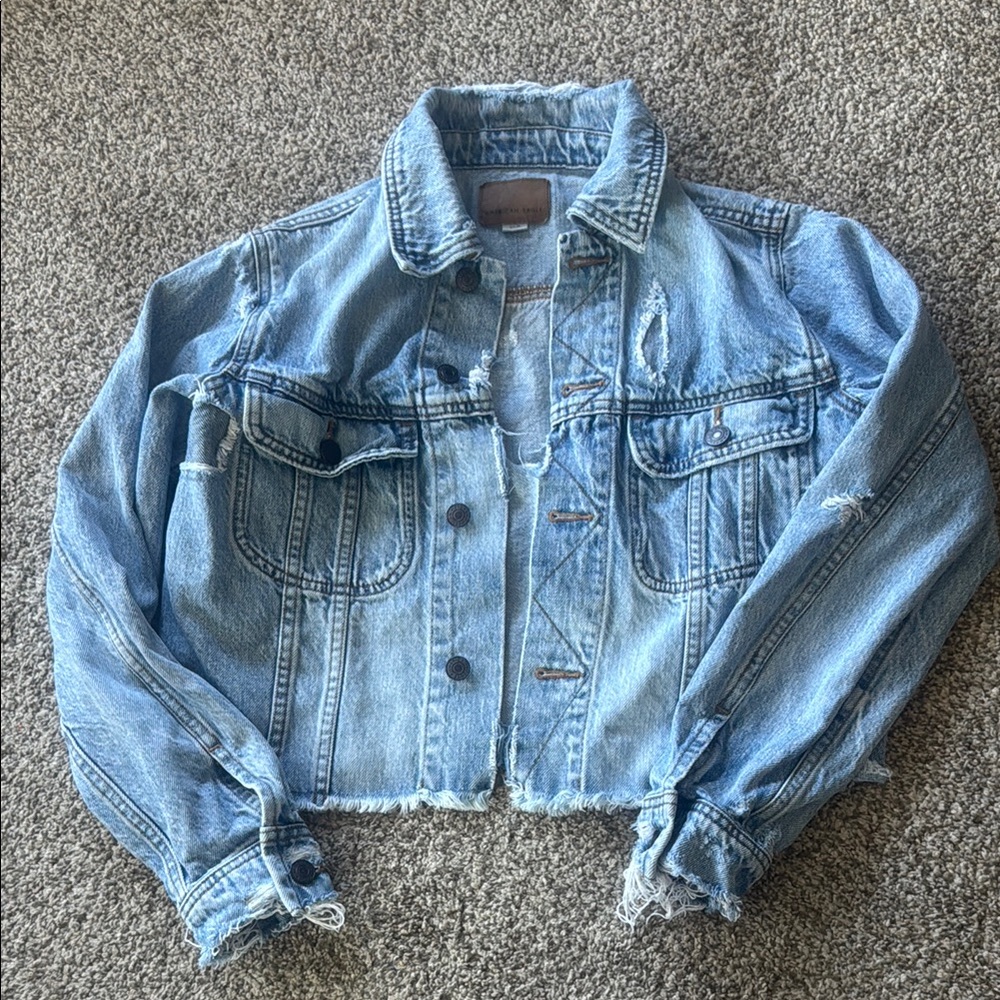 American Eagle distressed denim cropped jacket